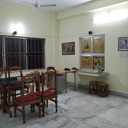 Bhalobasa Anandabas Hotel Болпур Екстериор снимка