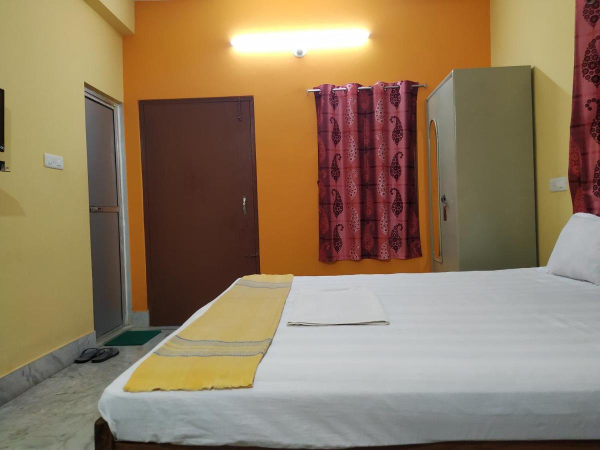 Bhalobasa Anandabas Hotel Болпур Екстериор снимка