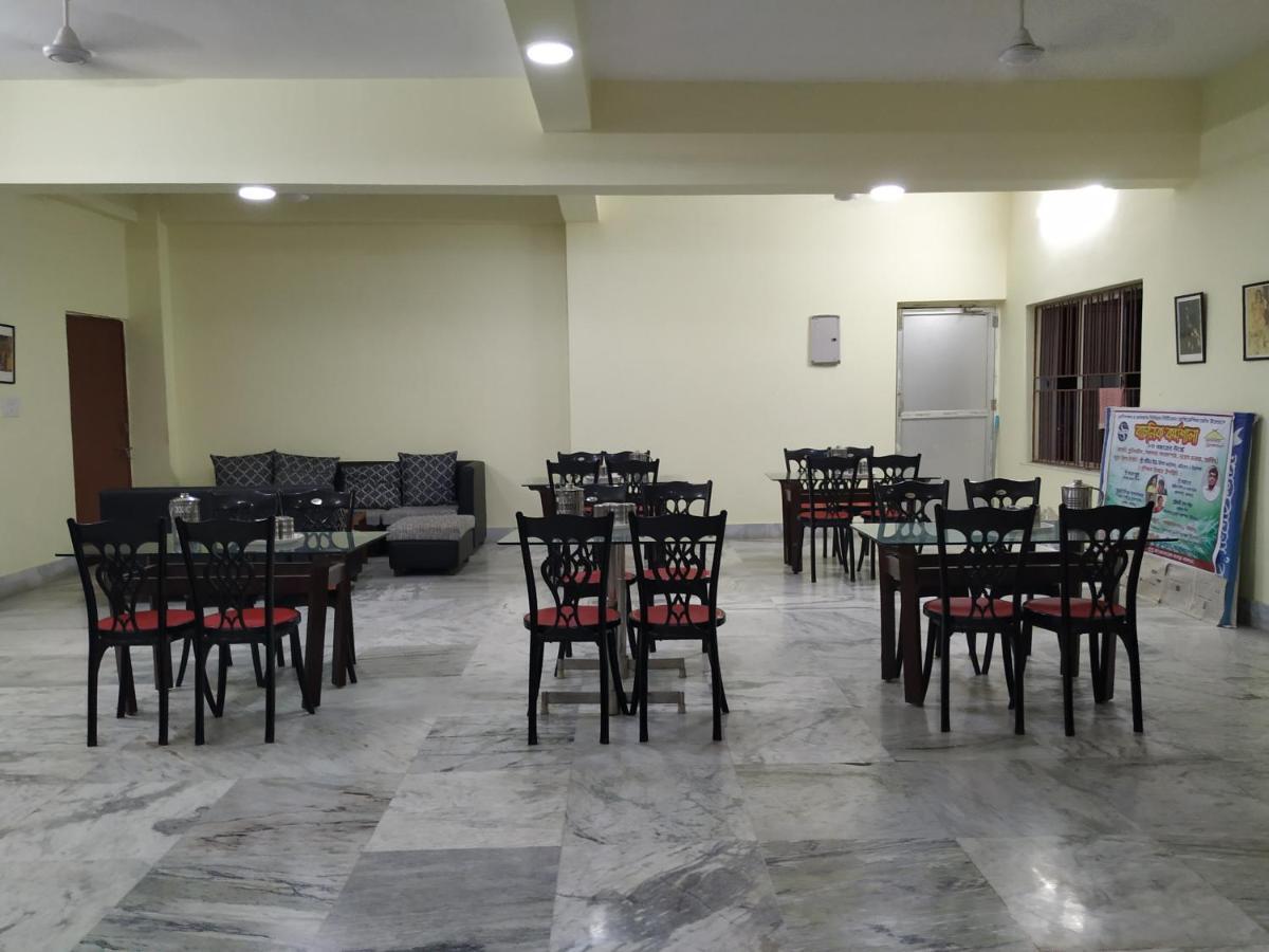 Bhalobasa Anandabas Hotel Болпур Екстериор снимка